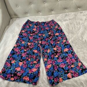Casual capri skirt pants